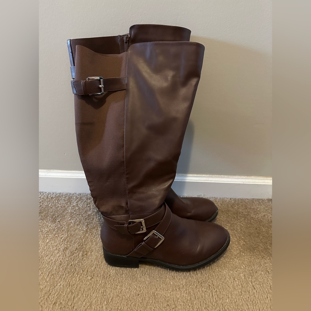 Knee high faux leather torrid boots